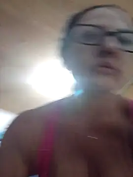 hotcasal69 online show from February 13, 2026, 10:10 pm