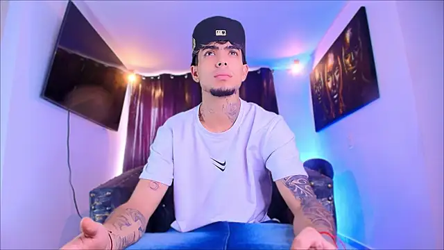 miguel aguirre  online show from February 9, 2026, 12:36 pm