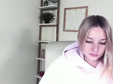 VelvetAngela online show from February 19, 2026, 6:54 am