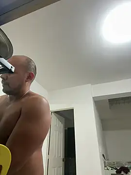 Snapshot of eros_colby chatting on February 4, 2026, 1:44 am eros colby online show from February 4, 2026, 1:44 am