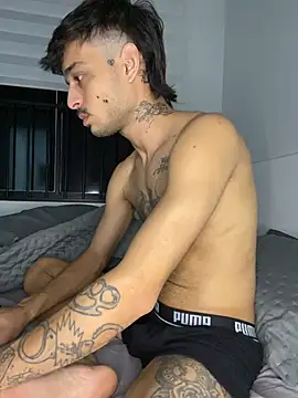 ruffvip online show from February 16, 2026, 2:10 am