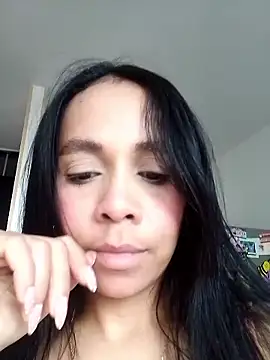 paula lopez   online show from April 18, 2026, 3:14 pm