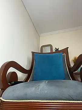 Snapshot of LilaRvsh chatting on June 1, 2026, 6:40 pm LilaRvsh online show from June 1, 2026, 6:40 pm