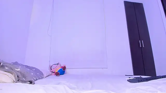  FuckingYoungs  online show from April 14, 2026, 3:55 am