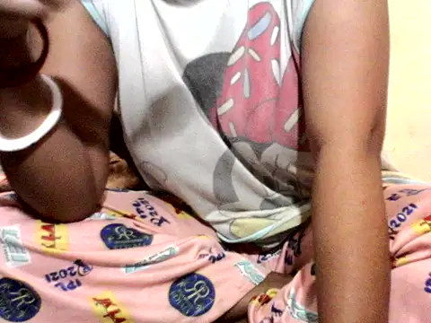 Snapshot of debykajal chatting on April 16, 2026, 10:38 am debykajal online show from April 16, 2026, 10:38 am