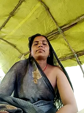 Snapshot of Manu_mehta chatting on February 15, 2026, 8:57 am Manu mehta online show from February 15, 2026, 8:57 am