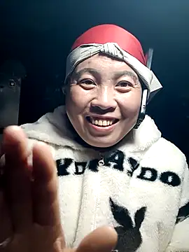 cana4455 online show from February 9, 2026, 3:37 am