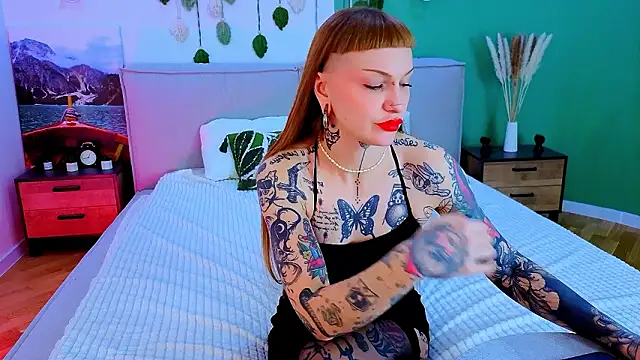 Snapshot of SugarSoot chatting on February 5, 2026, 5:36 am SugarSoot online show from February 5, 2026, 5:36 am