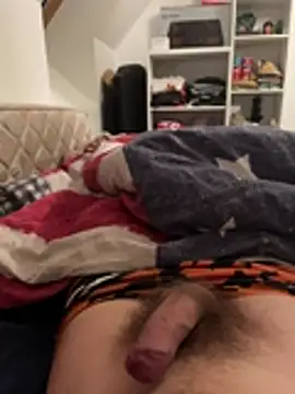 Enzo 2763 online show from February 2, 2026, 5:39 am