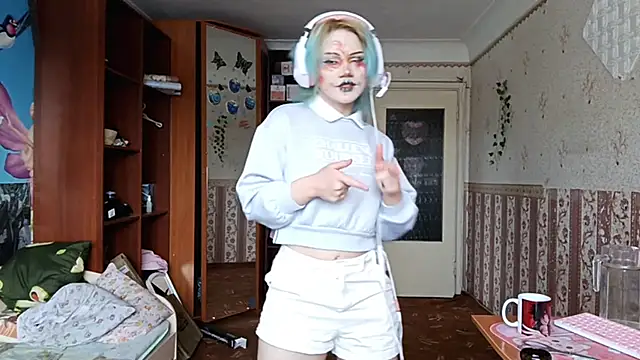 Snapshot of KathernSaulters chatting on February 20, 2026, 6:48 am KathernSaulters online show from February 20, 2026, 6:48 am