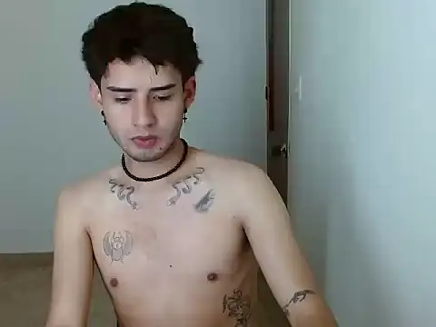 Snapshot of mike_smith03 chatting on April 16, 2026, 3:24 pm mike smith03 online show from April 16, 2026, 3:24 pm