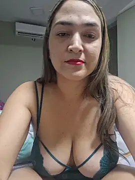 Snapshot of Grecia00x chatting on April 20, 2026, 12:24 am Grecia00x online show from April 20, 2026, 12:24 am