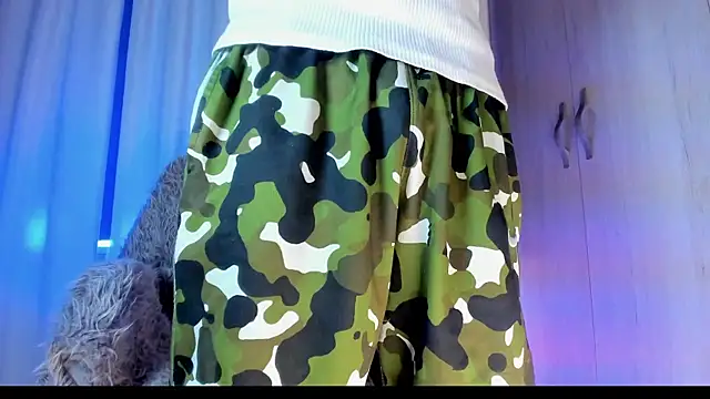 Velvet Angel online show from April 10, 2026, 10:50 pm