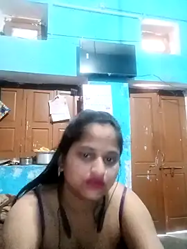 Snapshot of aashi-007 chatting on April 1, 2026, 4:25 am aashi-007 online show from April 1, 2026, 4:25 am