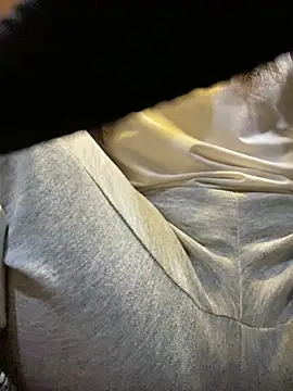 Snapshot of Myimy chatting on February 24, 2026, 12:50 pm Myimy online show from February 24, 2026, 12:50 pm