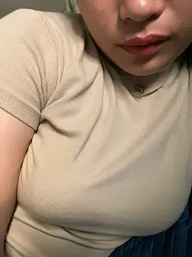 Snapshot of Myimy chatting on March 2, 2026, 5:08 am Myimy online show from March 2, 2026, 5:08 am