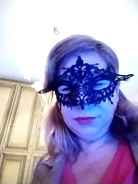 Snapshot of oxavector chatting on February 10, 2026, 7:40 am oxavector online show from February 10, 2026, 7:40 am