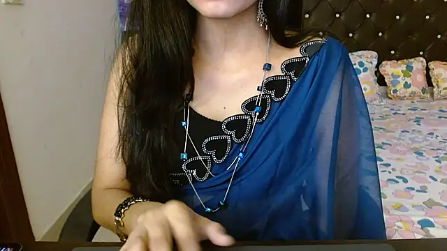 Snapshot of Your_lust143 chatting on July 14, 2026, 12:44 pm Your lust143 online show from July 14, 2026, 12:44 pm