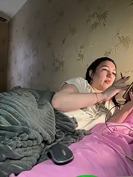 Snapshot of Naughtgirl_2026 chatting on February 14, 2026, 2:17 pm Naughtgirl 2026 online show from February 14, 2026, 2:17 pm