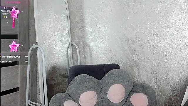 Mila-Naughty online show from February 25, 2026, 6:35 am