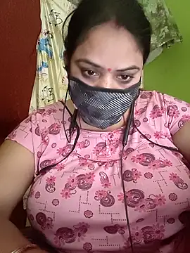 06Rozi online show from April 8, 2026, 3:41 am