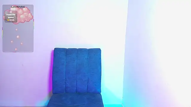 Snapshot of Lya_dubois_ chatting on June 6, 2026, 11:21 pm Lya dubois online show from June 6, 2026, 11:21 pm