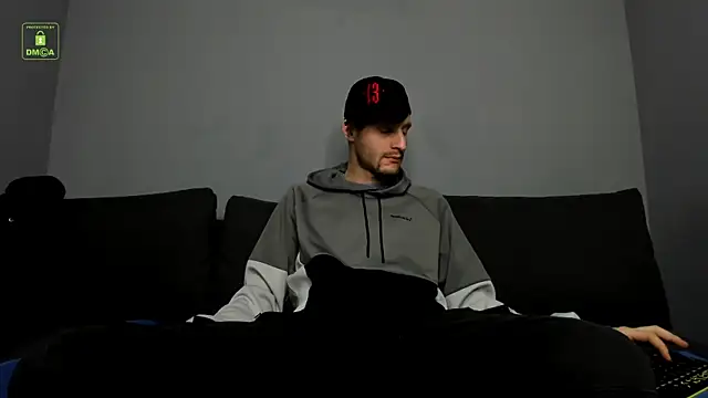 Deymond Russo online show from February 25, 2026, 12:38 pm