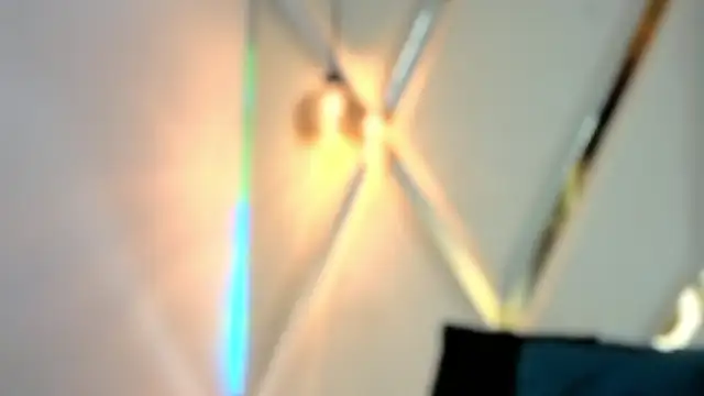 MeelFox online show from February 18, 2026, 12:45 pm