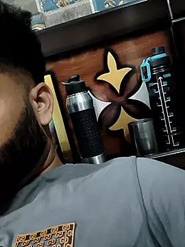 MrCurioX online show from April 17, 2026, 2:42 pm