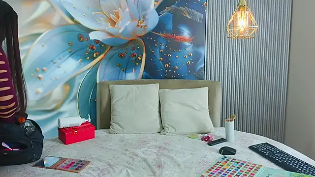 rouxinferno cr online show from April 6, 2026, 3:35 am