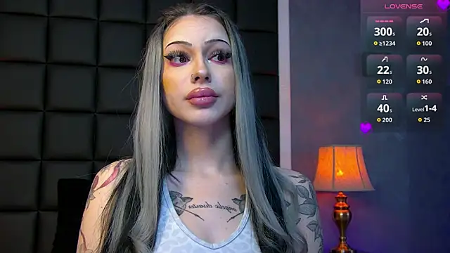 ValerieIce online show from April 4, 2026, 2:01 pm