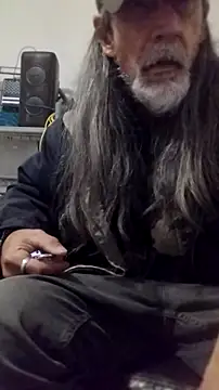 Snapshot of PastingForgiver chatting on February 6, 2026, 12:06 am PastingForgiver online show from February 6, 2026, 12:06 am