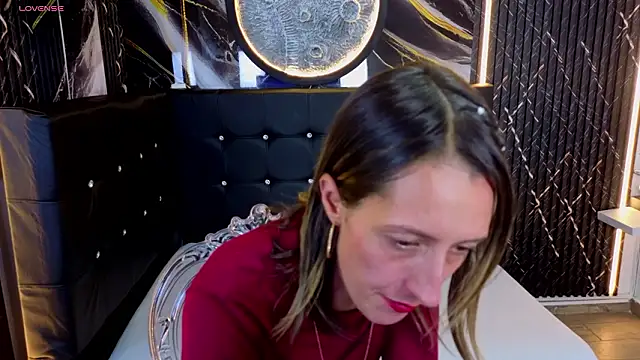 Karolyn rousse online show from February 7, 2026, 12:24 pm