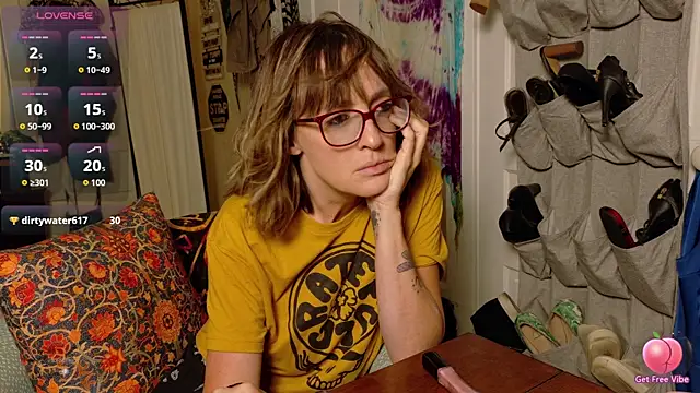 Snapshot of BrookiesLife chatting on June 16, 2026, 1:49 am BrookiesLife online show from June 16, 2026, 1:49 am