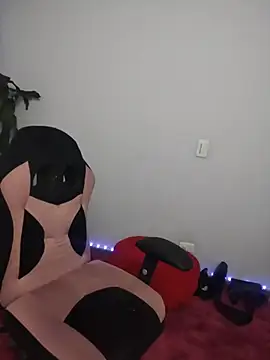 missfungi8 online show from April 16, 2026, 8:04 am