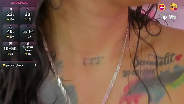 CelesteVega33 online show from April 18, 2026, 7:07 pm