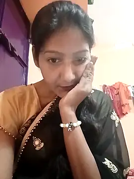 Ayesharani1 online show from April 8, 2026, 4:08 pm