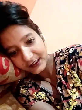 Ayesharani1 online show from March 13, 2026, 9:36 am