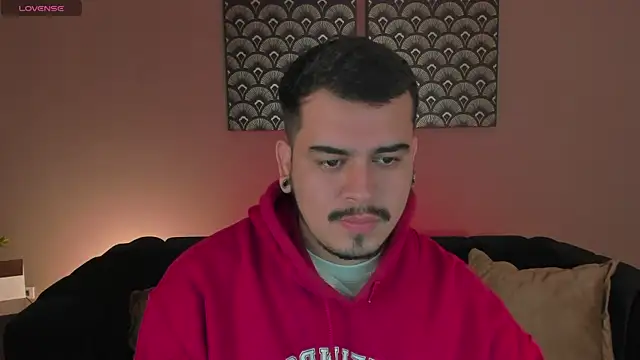 Snapshot of Chriss_Hunt chatting on February 9, 2026, 8:23 am Chriss Hunt online show from February 9, 2026, 8:23 am