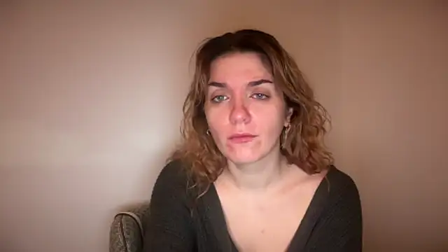 sammygirlll online show from April 13, 2026, 8:18 am