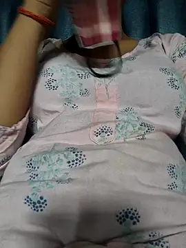 Kitti-Sharma online show from August 5, 2026, 7:24 am