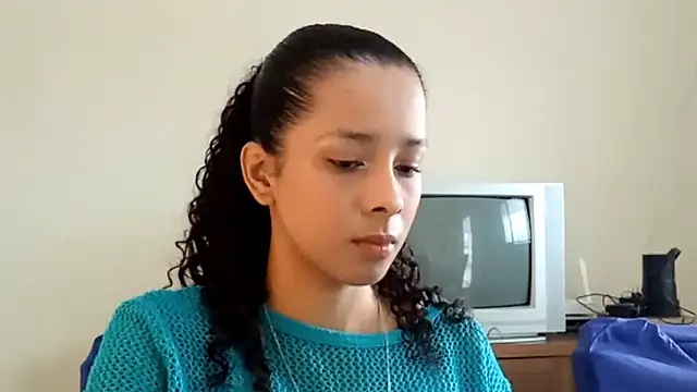 Snapshot of KayleenStoyanoff chatting on February 9, 2026, 12:03 pm KayleenStoyanoff online show from February 9, 2026, 12:03 pm