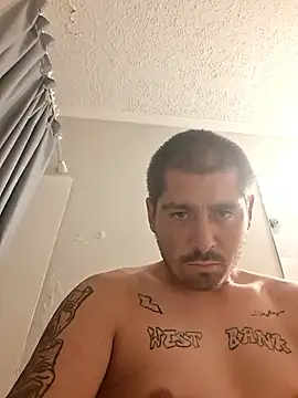 Snapshot of Dede5o4 chatting on April 15, 2026, 2:39 am Dede5o4 online show from April 15, 2026, 2:39 am