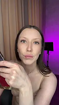 Velvet Hell online show from April 10, 2026, 10:33 am