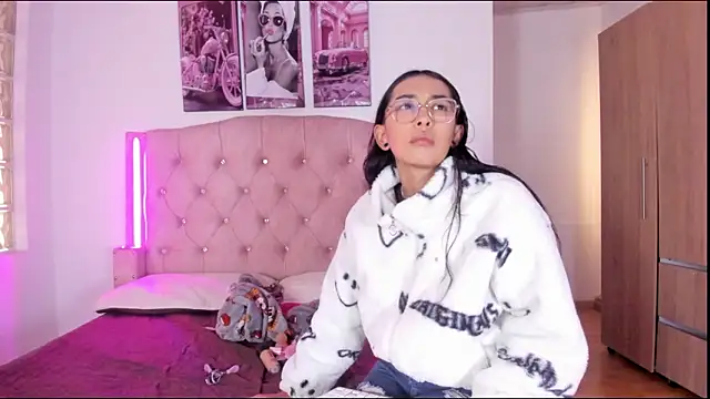 Snapshot of liittle__baby chatting on February 9, 2026, 11:52 am liittle baby online show from February 9, 2026, 11:52 am