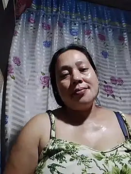 Snapshot of May_Bombs chatting on February 23, 2026, 10:49 am May Bombs online show from February 23, 2026, 10:49 am