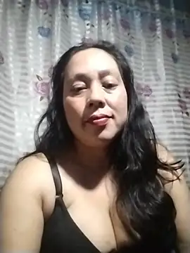 Snapshot of May_Bombs chatting on February 12, 2026, 12:38 pm May Bombs online show from February 12, 2026, 12:38 pm