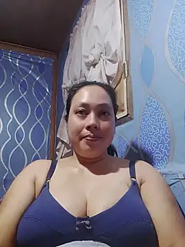 May Bombs online show from May 26, 2026, 1:04 am