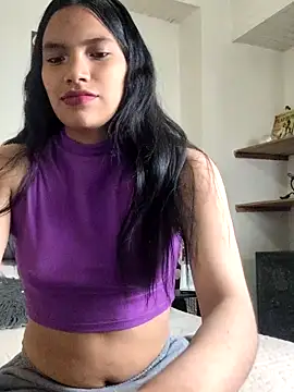 Julieta Parker online show from February 25, 2026, 5:02 pm