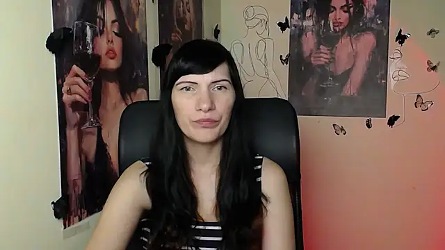 Rosalinda ro online show from May 14, 2026, 6:49 pm